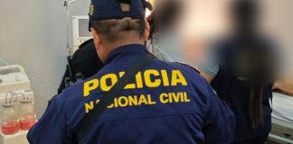 Alias “Liro Boy”, presunto responsable del ataque a piloto repartidor en Escuintla, resultó vapuleado. Foto La Hora: PNC.