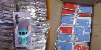 MP secuestra 196 cajas que contenían más de 80 mil estuches para teléfono. Foto La Hora: MP.