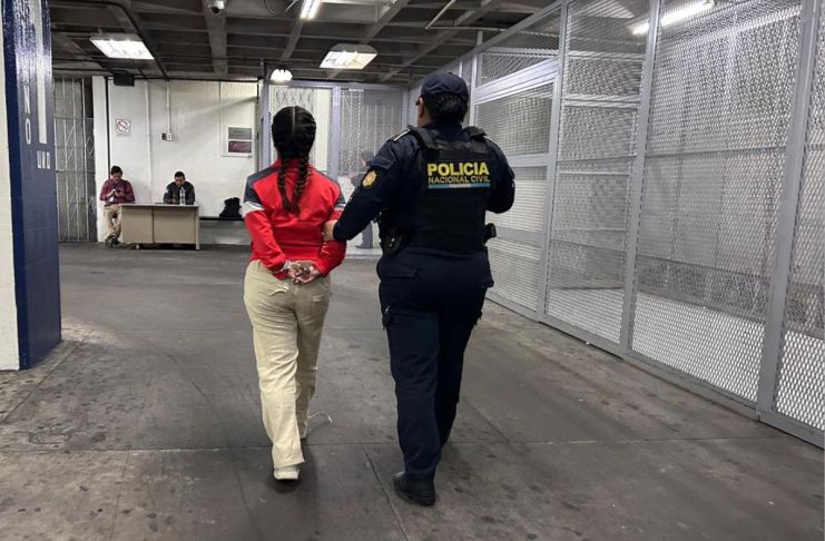 Captura de presunta extorsionista en la zona 18 capitalina. Foto La Hora: PNC