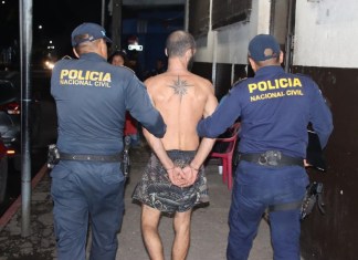 Capturan a Mark Grass, un ruso en Guatemala que circulaba con vehículo robado