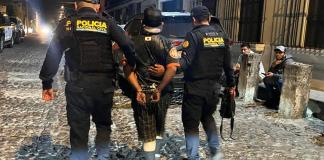Capturan a hombre señalado de distribuir pastillas de fentanilo en discotecas de Antigua Guatemala