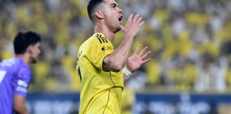 Bento, portero brasileño del Al Nassr, protagonizó un increíble error que dejó sin posibilidades a Cristiano Ronaldo de coronarse campeón en esta jornada.