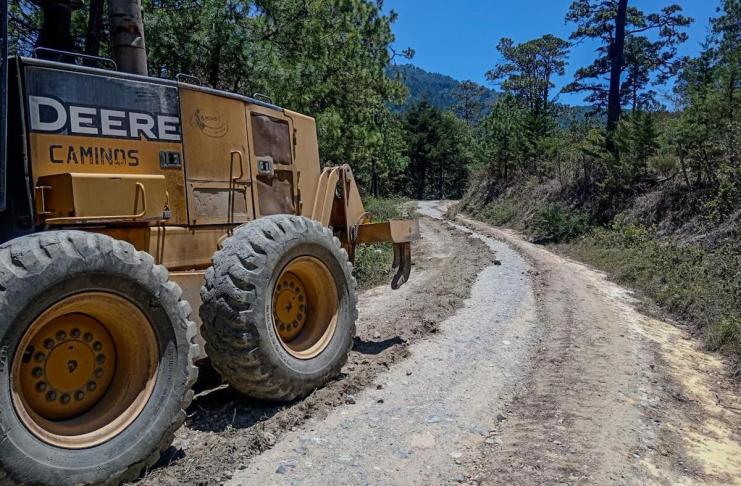 De 28 proyectos de infraestructura en ejecución solo 1 es del actual gobierno y es de mantenimiento