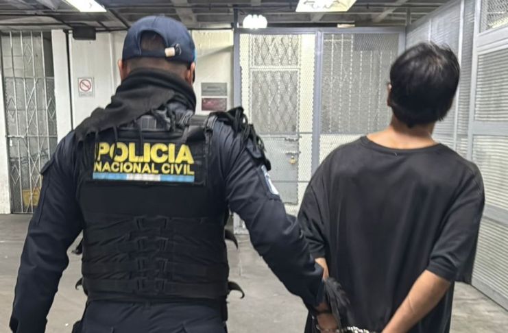 Detenido por varios delitos de extorsión y lavado de dinero u otros activos. Foto La Hora: PNC