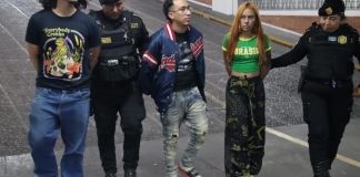 PNC desmantela supuestos puntos de narcomenudeo en Guatemala y Petén; siete capturados y amplio decomiso de droga y armas