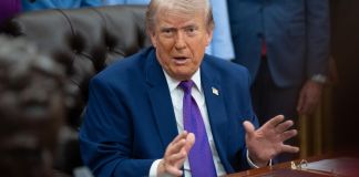 El presidente de Estados Unidos advirtió de que el alto el fuego con Irán es "increíblemente frágil" tras la respuesta de la República Islámica al plan de acuerdo de paz. Foto La Hora: EFE