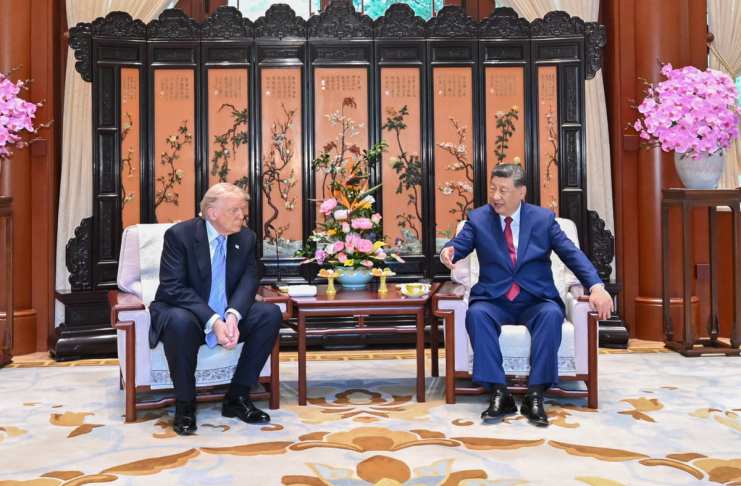 El presidente de los Estados Unidos, Donald J. Trump (i), junto al presidente chino, Xi Jinping (d), en Zhongnanhai, Pekín.