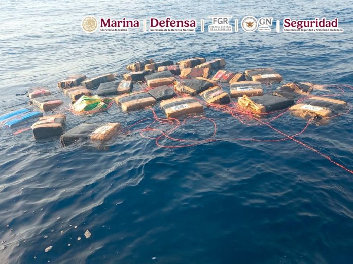 México intercepta más de dos toneladas de cocaína en el Pacífico