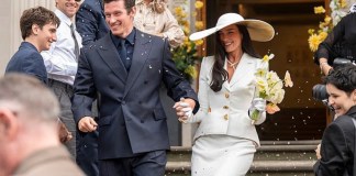Dua Lipa y Callum Turner se casaron en Londres. Foto La Hora: Daily Mail.