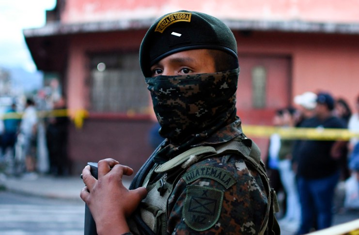 El Ejército de Guatemala se blinda ante acción de los cárteles con ayuda de Estados Unidos.