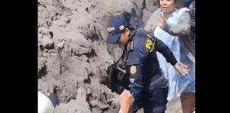 El incidente entre la alcaldesa Navarijo con pobladores de Ocós donde la PNC fue sacada a empujones