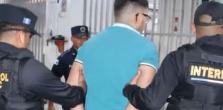 Extraditable por homicidio en España fue hallado en Guatemala mientras buscaba préstamo de €12 mil Extraditable venezolano-español capturado por la PNC. Foto La Hora: PNC