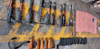 Un arsenal de alto calibre fue localizado en la Portuaria Santo Tomás de Castilla, Puerto Barrios, Izabal, según el Mingob.