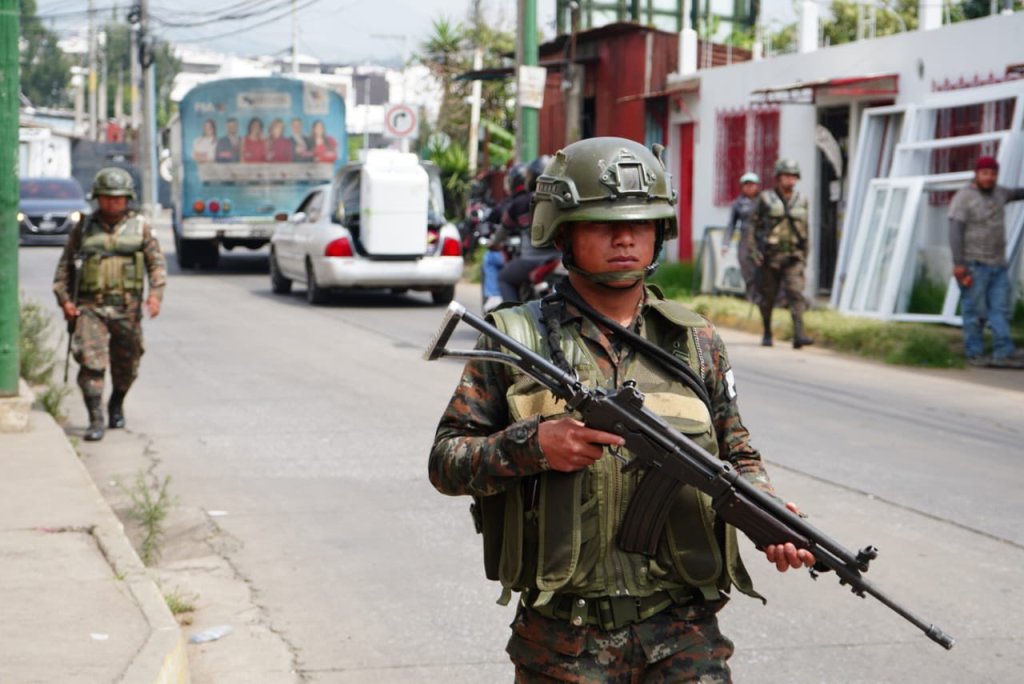 El Ejército compró armas a Israel tras la prohibición del Congreso norteamericano. Foto La Hora: Ejercito de Guatemala