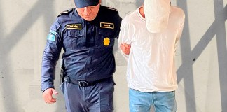 Presunto extorsionista registra 22 ingresos a prisión con un largo historial de delitos El hombre fue detenido en el kilómetro 93 de la ruta nacional 14, San Juan Alotenango, Sacatepéquez