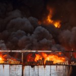 Los incendios pueden ser provocados por basureros clandestinos, focos de basura o vertederos mal controlados.