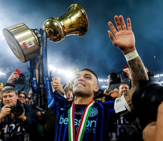 El Inter de Milán conquistó su décima Copa Italia luego de vencer en la final a la Lazio por un marcador de 2-0.