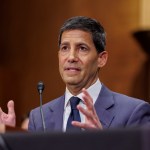El economista Kevin Warsh se convirtió este miércoles en el nuevo presidente de la Reserva Federal estadounidense.