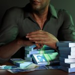 La Superintendencia de Bancos advierte importancia de aprobar la Ley Antilavado para cumplir con estándares internacionales. Foto La Hora: RODWORKS/Shutterstock