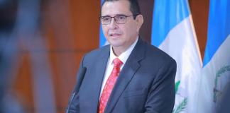 Líderes comunitarios piden al nuevo jefe del MP una depuración de fiscales Líderes comunitarios piden al nuevo jefe del MP una depuración de fiscales