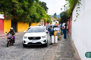 CC frena el cobro por estacionarse en la vía publica en Antigua Guatemala