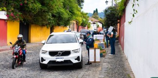 CC frena el cobro por estacionarse en la vía publica en Antigua Guatemala La Municipalidad de Antigua dispone del marbete digital para visitantes. Foto La Hora: Municipalidad de Antigua Guatemala