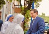 Marco Rubio se reúne con el primer ministro Modi en Nueva Delhi y lo invita a visitar Washington El secretario de Estado de EE.UU., Marco Rubio, saluda a varias hermanas mientras visita un convento de las Misioneras de la Caridad en Calcuta este sábado, en el marco de su visita de cuatro días a la India. Foto La Hora: EFE