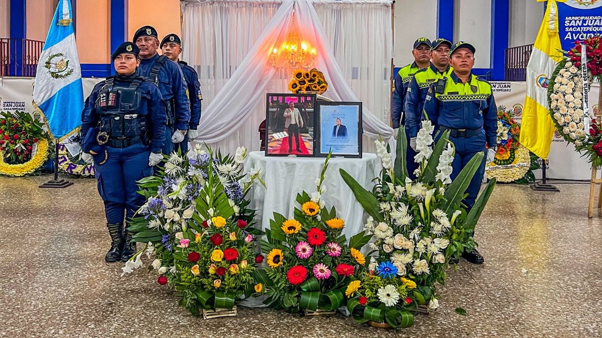 Rinden último adiós a concejal de San Juan Sacatepéquez fallecido en ataque armado