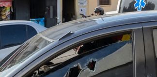 En el hecho armado, la conductora del vehículo resultó ilesa, pero antes los delincuentes le robaron sus pertenencias. Foto La Hora: Montejo