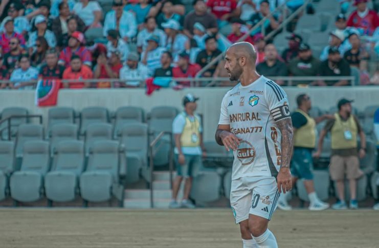 Tras más de dos décadas en el fútbol, José Manuel “Moyo” Contreras anuncia su retiro profesional.