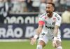 Un insólito error arbitral, registrado en el duelo entre Santos y Coritiba, dejó a Neymar Jr. fuera del partido.