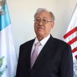 Viceministro de Energía se retira del cargo tras dos años de gestión; ministerio aún no posee a sustituto.