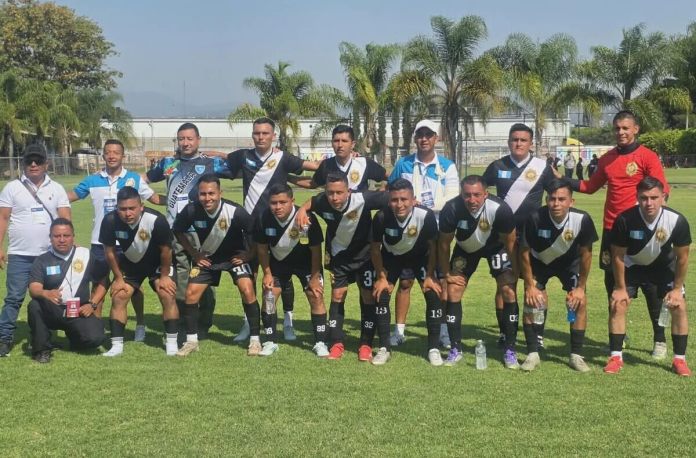 La Selección de fútbol de la PNC conquistó el segundo lugar en el mundial para policías y bomberos realizado la semana pasada en México.