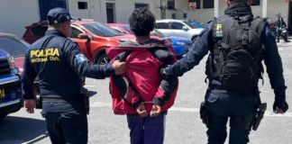 Audio revelado por la PNC expone cómo pandilleros coordinaban un crimen en Avenida Las Américas Uno de los capturados en la Avenida Las Américas, zona 13, es un menor de 17 años y según la PNC son supuestos integrantes de la MS.