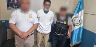 PNC e Interpol Guatemala expulsan a presunto pandillero salvadoreño Presunto pandillero salvadoreño expulsado de Guatemala. Foto La Hora: PNC