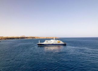 La OMS confirmó tres fallecidos en un crucero que partió de Argentina. Foto La Hora: AFP