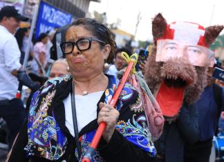 Interpretación de la actriz Nety Marroquín como Consuelo Porras y una semejanza a su círculo cercano. Foto La Hora: Daniel Ramírez