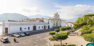 Tras resolución de la CC, Muni de Antigua no podrá cobrar licencias de construcción en el perímetro de la ciudad