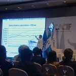 El CACIF analizó el salario mínimo y su impacto en la competitividad, destacando que el alto costo de formalizar y la baja productividad influyen en la informalidad.