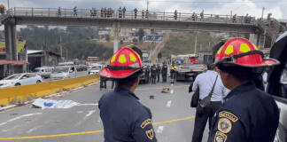 Colisión entre camión y motocicleta deja un fallecido y un menor herido en el km 42 de ruta Interamericana A la altura del kilómetro 42 de la ruta interamericana, deja a una persona herida y otra fallecida. Foto: ASONBOMD