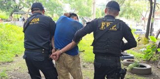Alias “Shagy” fue capturado en Escuintla luego de ser denunciado por realizar disparos al aire.