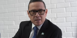 El Fiscal General, Garbriel García Luna aceptó la renuncia de Ángel Pineda como secretario general del MP. Foto La Hora: Archivo