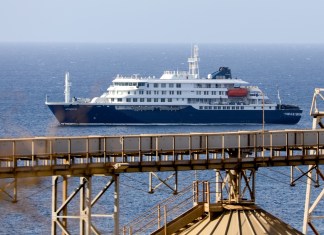 El crucero holandés MV Hondius., en donde se registran varios casos de hantavirus. Foto La Hora: EFE