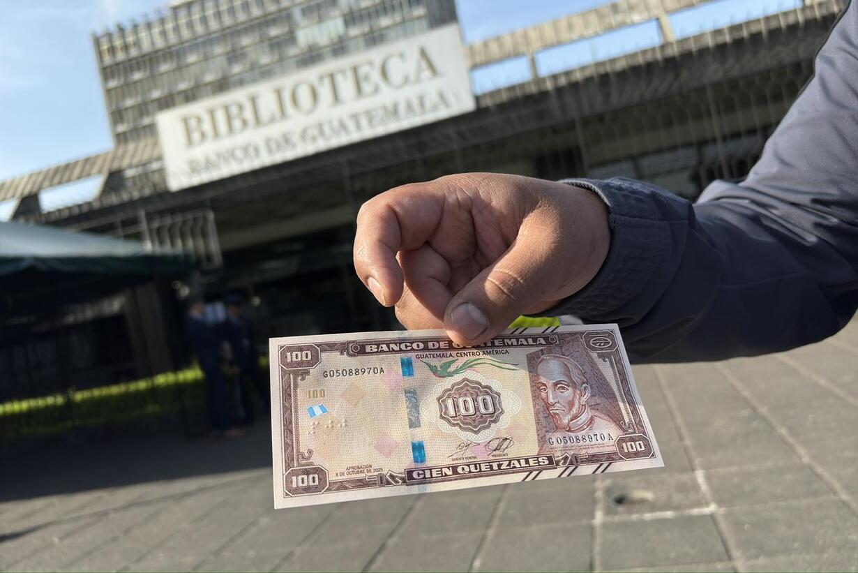 Por segundo día, el nuevo billete de Q1