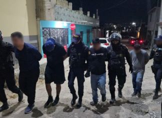 Capturan a presuntos implicados en la muerte de una hondureña y su pareja en Huehuetenango Las personas detenidas son las supuestas responsables de estar involucradas en el crimen contra una pareja hondureña en Huehuetenango.