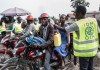 Conductores en un puesto de control contra el ébola en el noreste de la República Democrática del Congo en una imagen de archivo. Foto La Hora: EFE