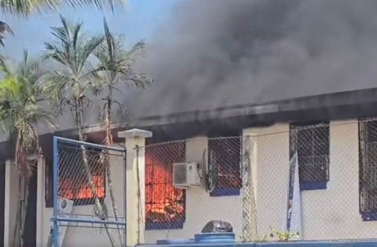 El centro de salud del municipio de Panzós, Alta Verapaz, se ha incendiado y de momento las autoridades no se han pronunciado.
