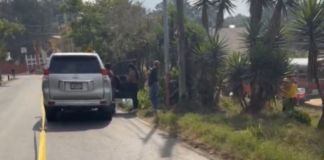 Concejal de Chinautla y su esposo salen ilesos tras sufrir ataque armado La concejal de Chinautla y su esposa fueron atacados a balazos cuando se movilizaban en su vehículo y se dirigían a una reunión a la municipalidad. Foto La Hora: viajeros en ruta /FB