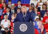 El presidente Donald Trump indicó que este sábado tiene planeado reunirse con su equipo de seguridad, incluido el vicepresidente, JD Vance, y los negociadores estadounidenses Steve Witkoff y Jared Kushner, para evaluar la situación. Foto La Hora: EFE