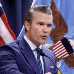 El secretario de Guerra de Estados Unidos, Pete Hegseth, aseguró durante una reunión de gabinete de Donald Trump que Washington intensificará su ofensiva contra los cárteles del narcotráfico. Foto La Hora: EFE